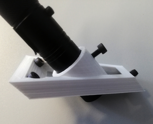 Laser mit passender Halterung aud dem 3D-Drucker Laser mit passender Halterung aud dem 3D-Drucker