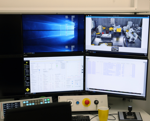 Warte des Prüfstandes an der Hochschule Aalen Warte des Prüfstandes von wo aus an der Hochschule Aalen die Prüfungen getseruert werden.